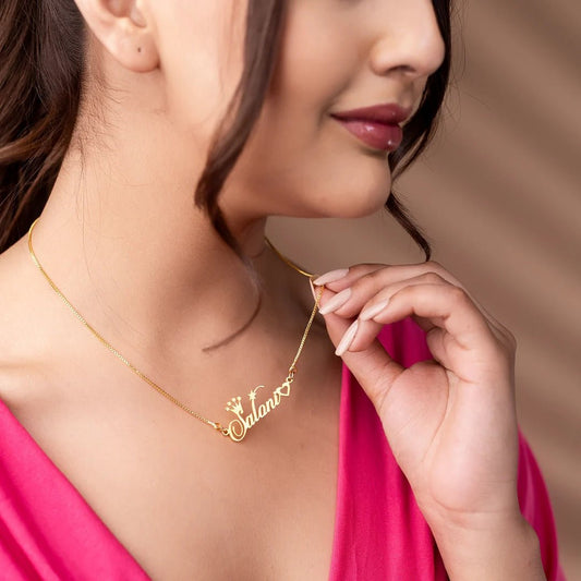 Crown Name Neckless