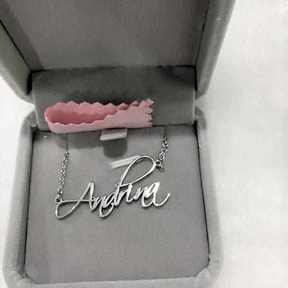 Handwritten Name Necklace – Script Font Perfection
