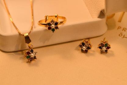 Luminous Gold Plated Flower Design Necklace Set For Girls/Women